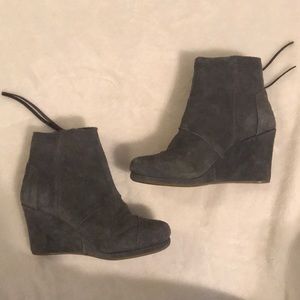 Tom Ankle boots size 7